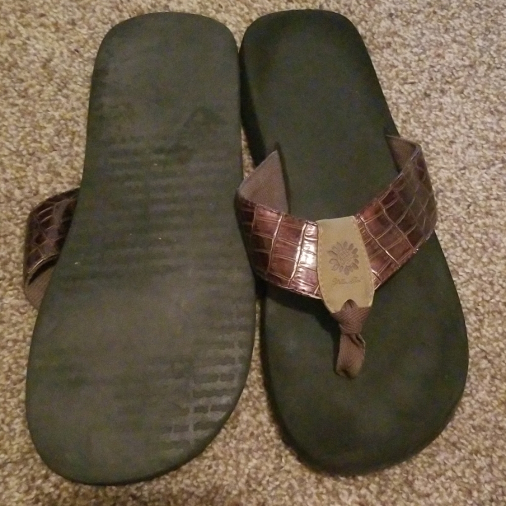 Flip flops